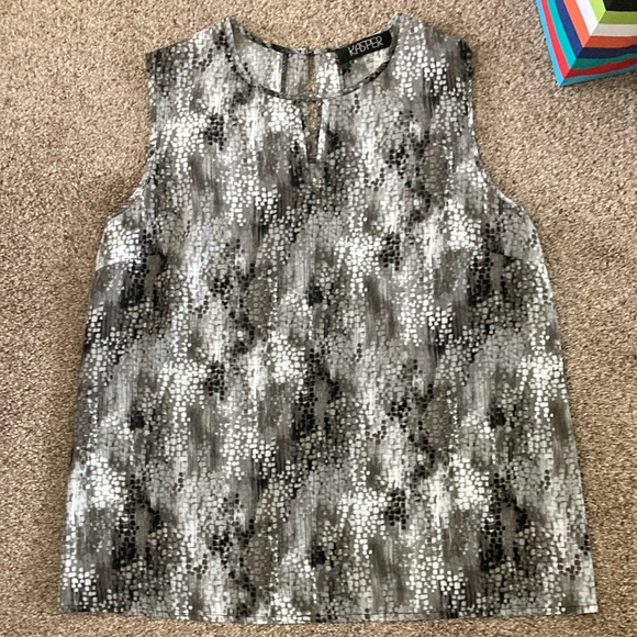 Kasper Tops - Kasper Gray and White Sleeveless Top